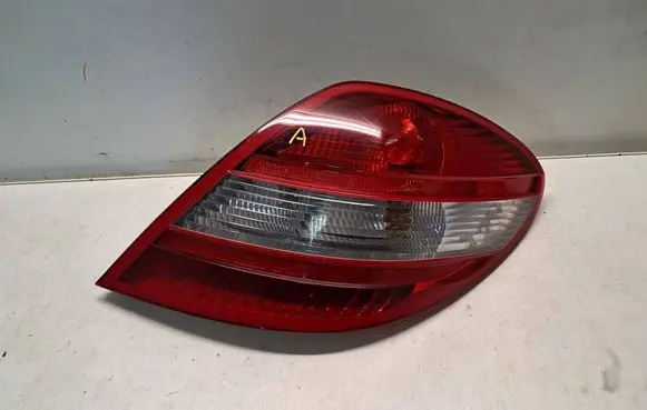 Mercedes-Benz SLK R171 Rear/tail lights A1718200264