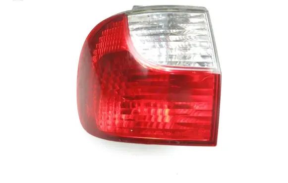 Hyundai H-100 Rear/tail lights