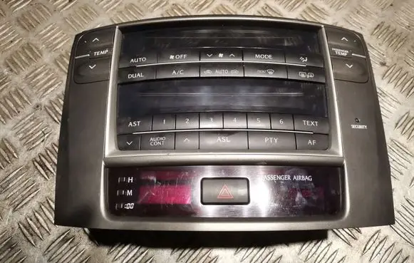 Lexus IS 220D-250-350 Interior fan control switch 