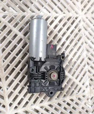 Audi A8 S8 D5 Sunroof motor/actuator 405829 10030663C 180714A
