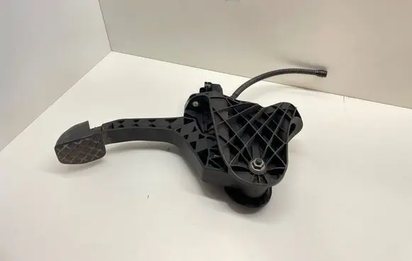 Clutch pedal