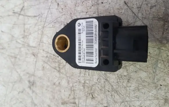 Dodge Caliber Airbag deployment crash/impact sensor P04896061AA
