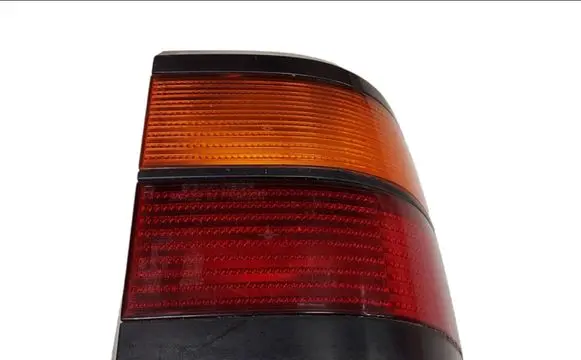 Volkswagen PASSAT B3 Rear/tail lights 333945112 333945111 333945257