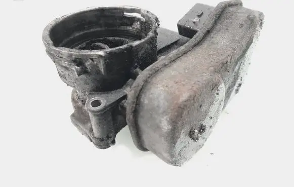 Volkswagen Touran I Throttle valve 03G128063B