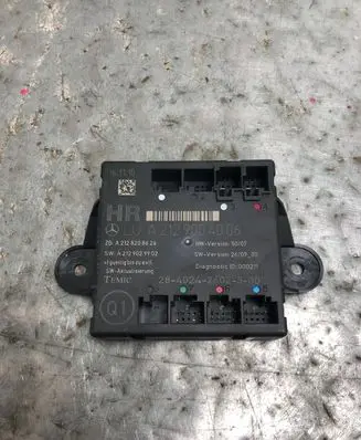Mercedes-Benz C W204 Door control unit/module A2129004006