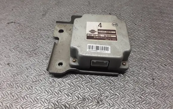 Nissan X-Trail T30 Torque split ecu control unit/module 41650EQ070 WA68000U06 A68000U06