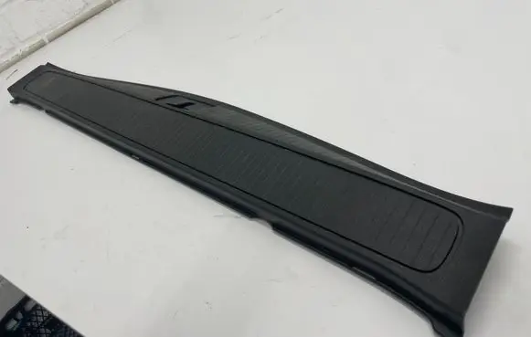Opel Zafira C Trunk/boot sill cover protection 13289563