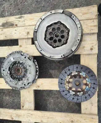 BMW 2 F45 Clutch set kit 8600217