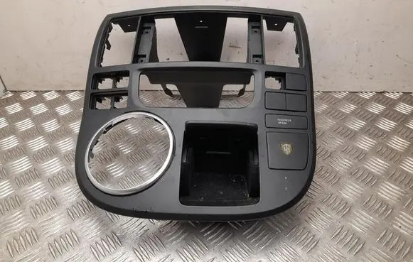 Volkswagen Multivan T4 Center console 7E5858011