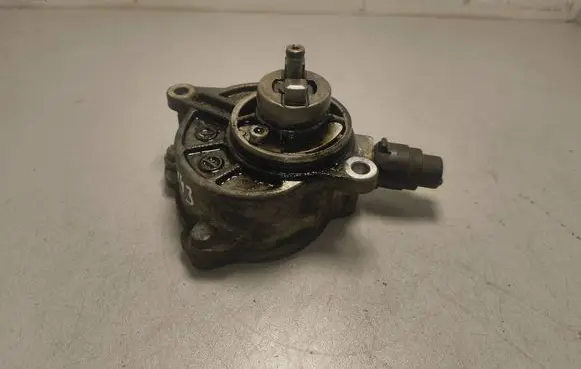 Mercedes-Benz Vito Viano W639 Vacuum pump 1231052