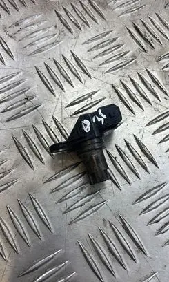 Renault Trafic II (X83) Camshaft position sensor 8200780528