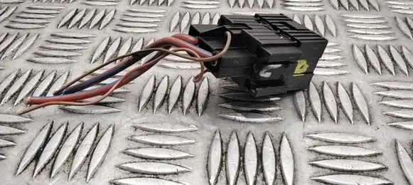 BMW 5 F10 F11 Other relay 61366901469 6901469