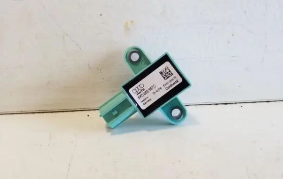 Audi S5 Facelift Airbag deployment crash/impact sensor 8K0955557C