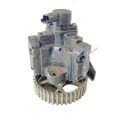 Peugeot 607 Fuel injection high pressure pump 0445010021