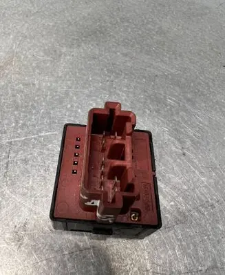 Mitsubishi Outlander Wing mirror switch 183569