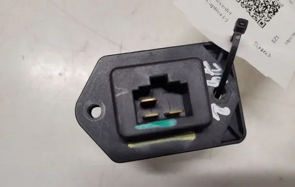 Chevrolet Captiva Heater blower motor/fan resistor