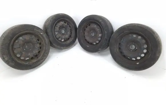 Citroen C4 II R16 steel rim 