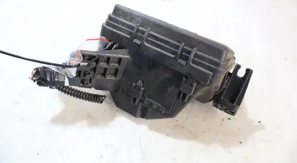 Toyota Yaris XP210 Fuse box set