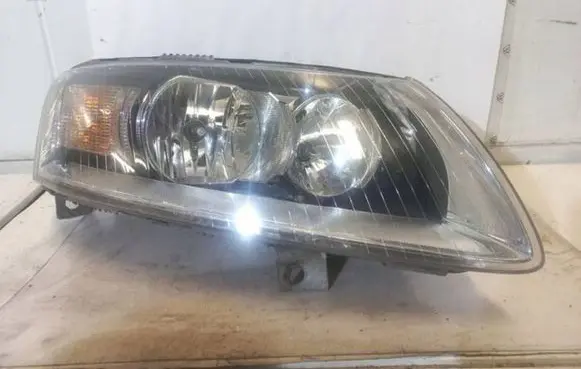 Audi A6 S6 C6 4F Headlight/headlamp 4F0941004