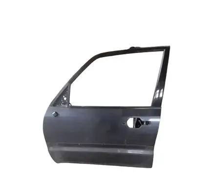 Mitsubishi Pajero Front door 5700A451