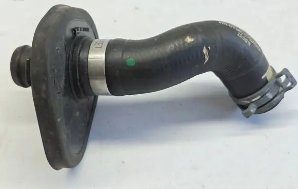 Audi A4 S4 B9 Engine coolant pipe/hose 8W2819350L 8W0122291AK