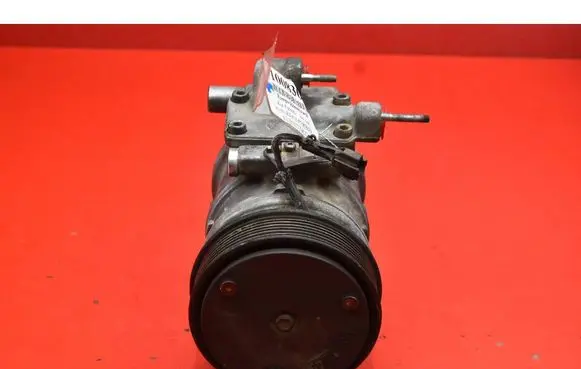 KIA Sorento Air conditioning (A/C) compressor (pump) 16150-17700