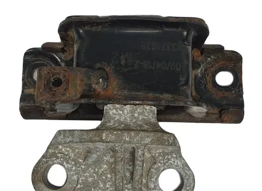 Opel Adam Engine mount vacuum valve 13371838