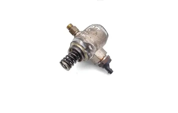 Volkswagen Golf VI Fuel injection high pressure pump 06J127065A