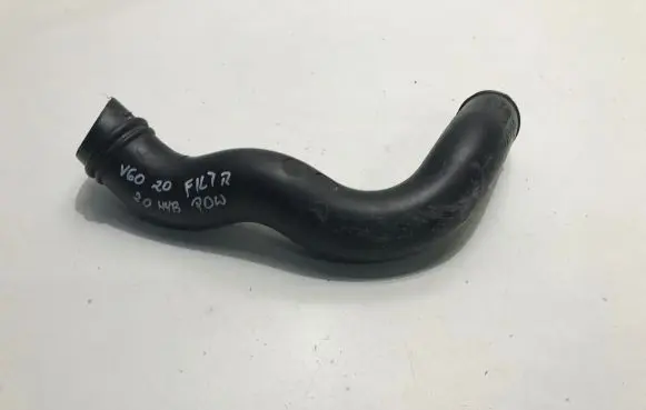 Volvo V60 Air intake hose/pipe 31474519
