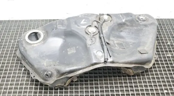 Lexus SC 300 - 400 Fuel tank 