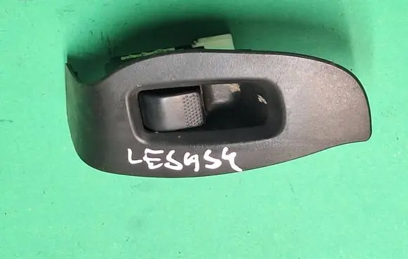 Subaru Legacy Electric window control switch 2308