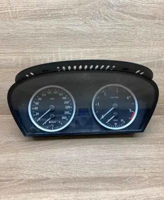 BMW 5 E60 E61 Speedometer (instrument cluster) 9135253 A2C53103634