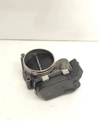 BMW 5 E60 E61 Throttle valve 7556118 A2C53112155