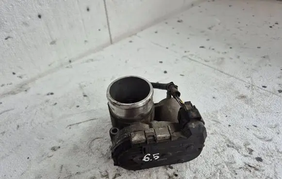 Ford Fiesta Throttle body valve 8A6G-9F991-AB
