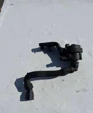 BMW 5 G30 G31 Electric auxiliary coolant/water pump 9372723
