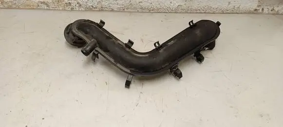 Audi A3 8Y Air intake hose/pipe 05C145673B