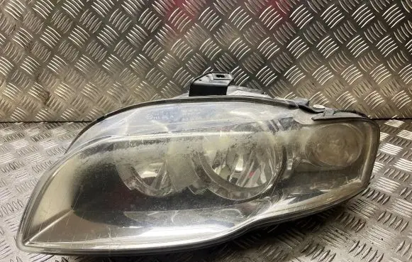 Audi A4 S4 B7 8E 8H Headlight/headlamp 8E0941003BK LE03A6110 0301219203