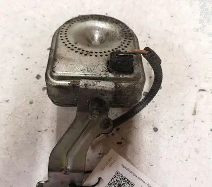 Volvo V40 Alarm system siren 30659482 A0105019