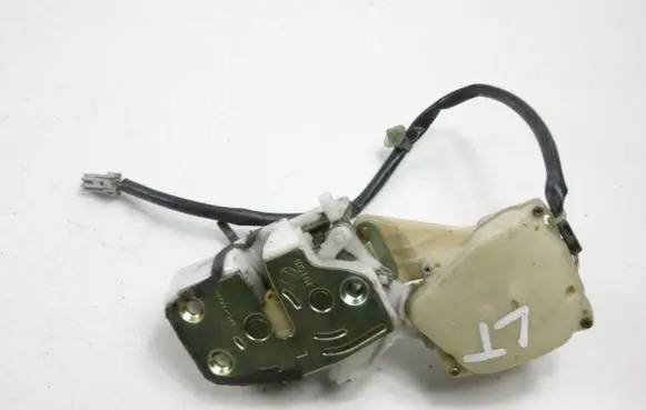 Honda Shuttle Rear door lock