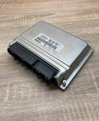 Audi A6 S6 C5 4B Engine control unit/module ECU 4B0907552C 0261204767
