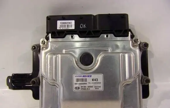 KIA Rio Engine control unit/module ECU 39128-04043