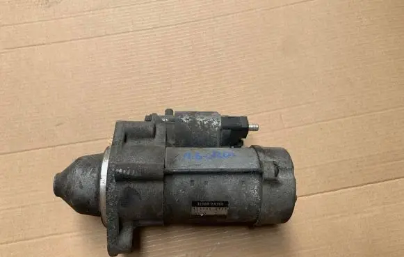 Hyundai i30 Starter motor 361002A500 4280006760