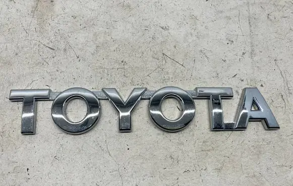 Toyota Hilux (AN120, AN130) Other badges/marks 