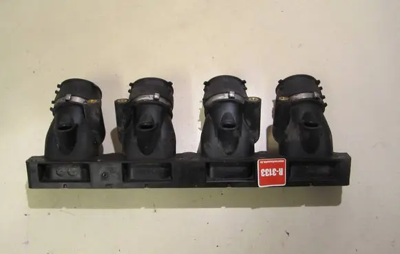 Audi A4 S4 B6 8E 8H Intake manifold 06B133216G