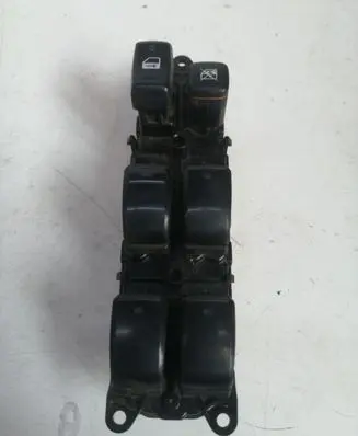 Toyota Corolla Verso E121 Electric window control switch 8404013080
