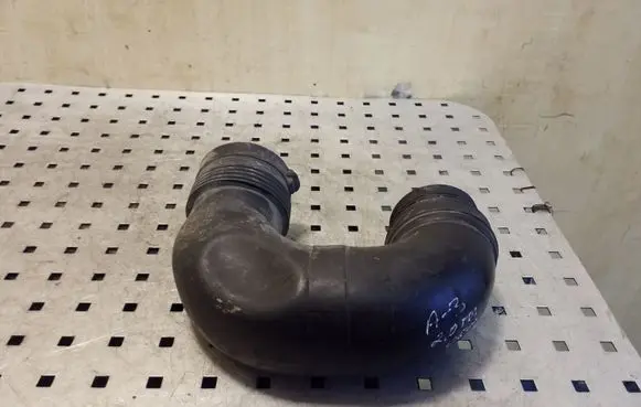 Audi A3 S3 8P Air intake hose/pipe 1K0129618AF