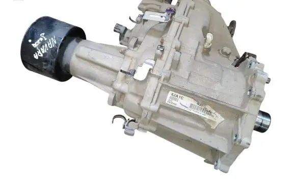 Gearbox transfer box case