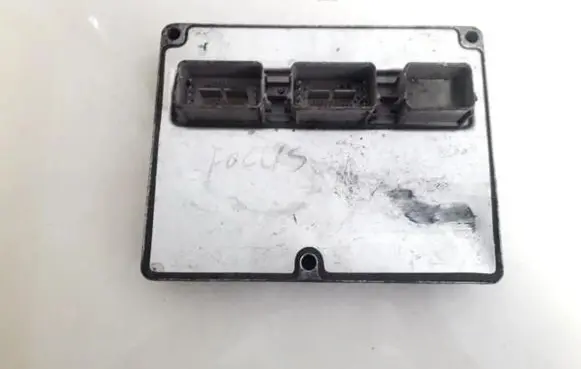 Ford Focus Engine control unit/module 5m5112a650rd 5m51-12a650-rd