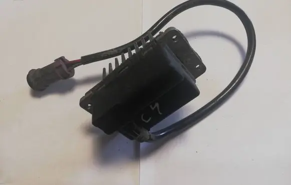 Audi 100 S4 C4 Heater blower motor/fan resistor 4A0820521 5DS00645500