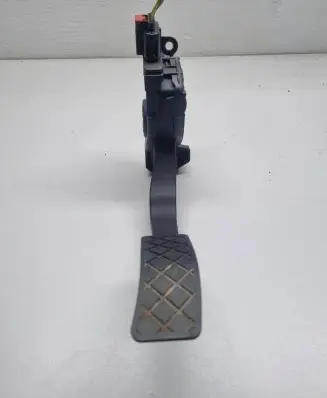 Audi A6 S6 C7 4G Accelerator throttle pedal 8K1723523A 25032012